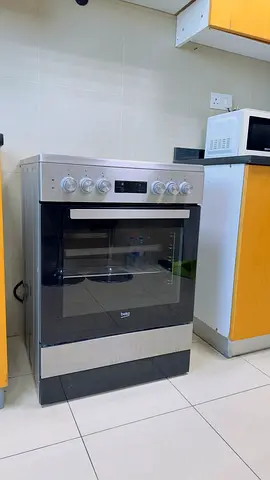 للبيغ غاز وفرن مع بعض بسعر 550درهم قابل للتفاوض
