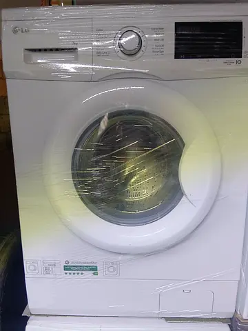 LG Front Load Washing Machine in Excellent Condition
