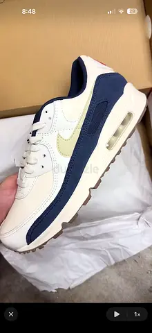 Nike Air Max 90 - Classic Comfort in a Stylish Combo