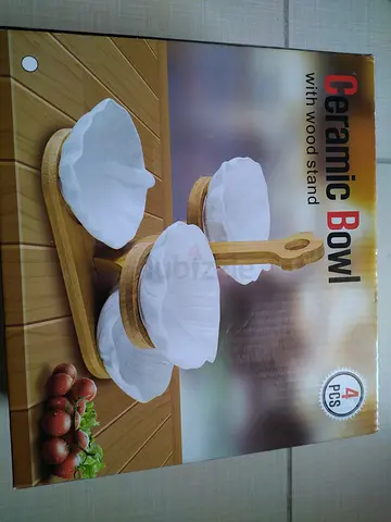 Ceramic Bowls with wooden stand