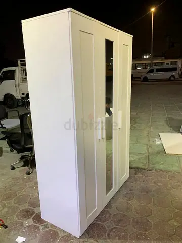 Elegant White Wardrobe with Mirror