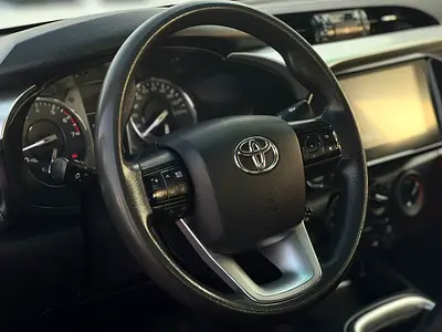 Toyota Hilux 2024