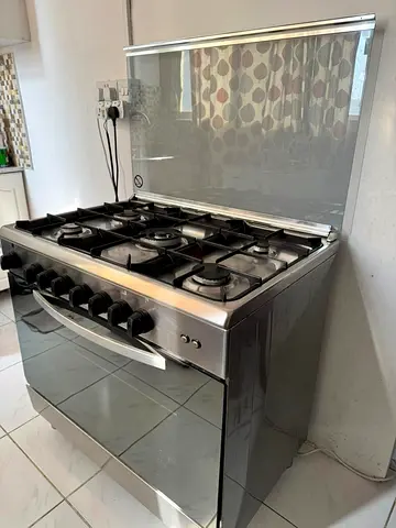 5 Burner Cooking Range for sale | Ready to use