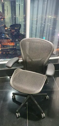 Herman Miller Areon Classic Chairs For Selling