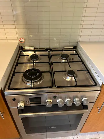 Bosch 4 burner top gas oven electric cooking range 60x60