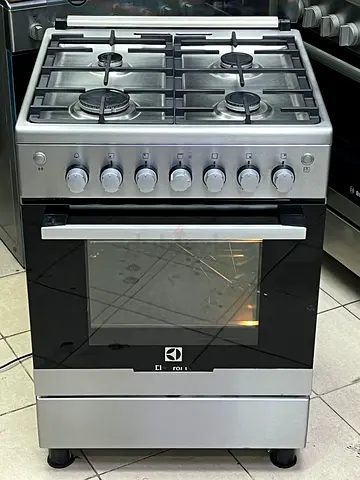 Electrolux brand cooker full gas 60/60cm 4 burnal latest model with fan!