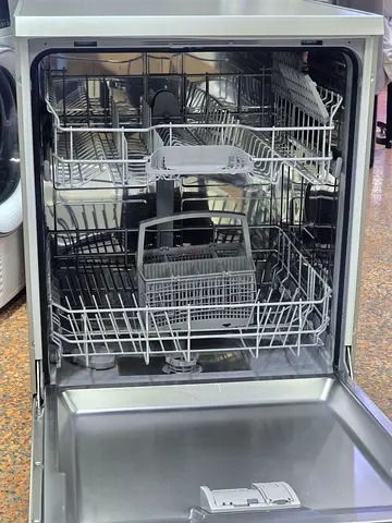 Bosch Dishwasher Same like New Condition