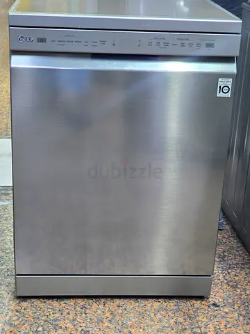 LG 2 Racks Dishwasher in excellent condition
