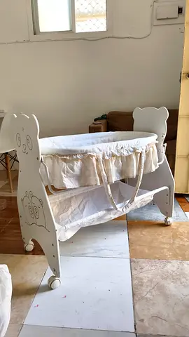 Adorable Baby Bassinet with Cute Bear Design