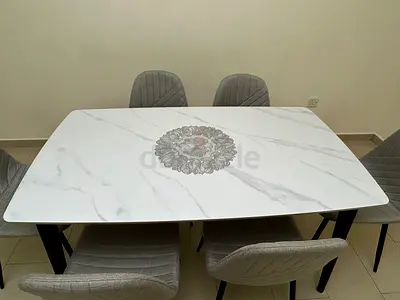 6 Seater Homebox Dining Table