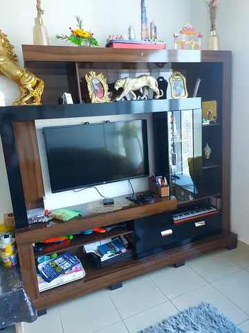 Perfect Condition TV unit for urgent sale