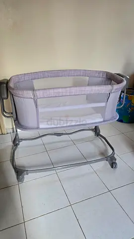Quality Baby Bassinet for Sale - Like New