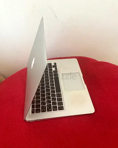Apple MacBookAir- Reliable and Stylish Laptop for Sale