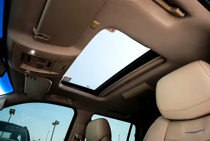 2016 Cadillac ESCALADE — миниатюра 13