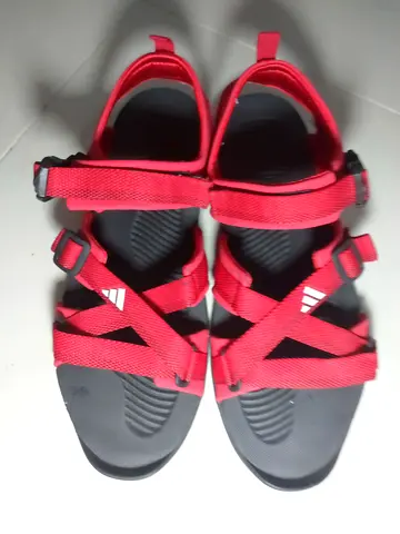 ADIDAS HEAVY DUTY SANDALS SIZE 12