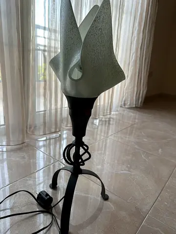 Table lamp from United furniture