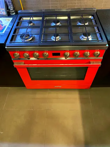 Smeg 90x60cm 6Burner gass oven electric  Cooking Range FREE DELIVERY +WARRANTY