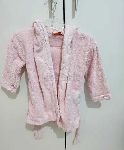 Girl bathrobe 2 y.o