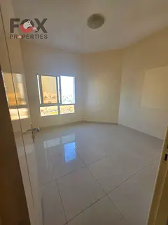 Two-bedroom apartment with a living room, 2 bathrooms, open view, prime location on a main road near