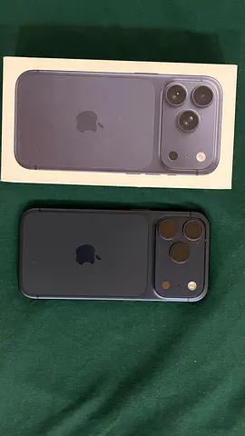 Apple iPhone 17 pro- Excellent Condition, Great Features!