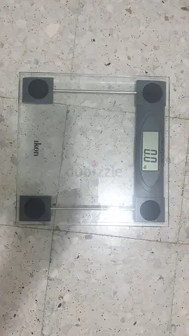 Scale floor