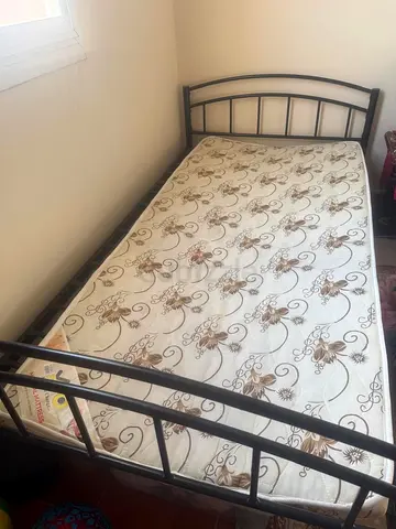 Sturdy 2 Metal Frame Single Bed