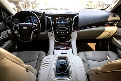 2016 Cadillac ESCALADE — миниатюра 15