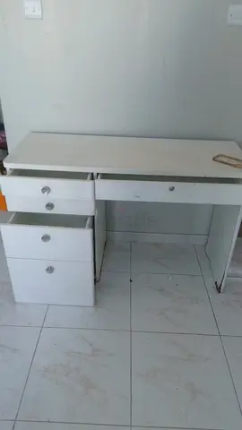 Simple and Functional White Study Table