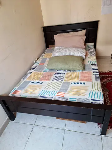 Comfortable and Stylish Bed for Sale