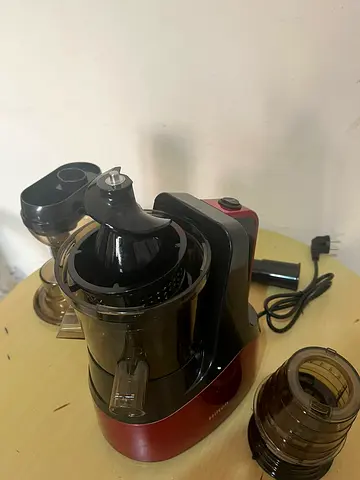 Brand New Slow juicer