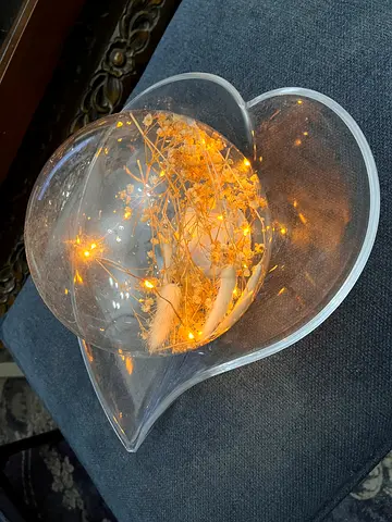 Home decor Heart+Globe light centerpiece for table fossil michael kors omega tommy hilfiger tumi ck