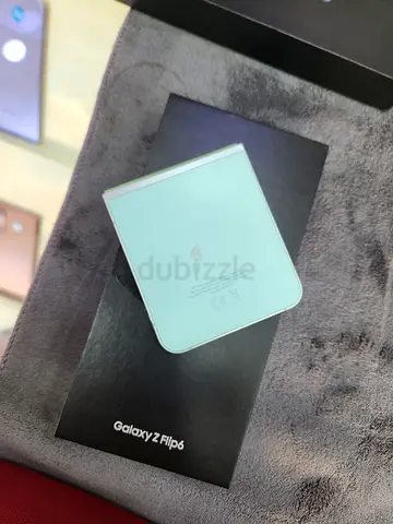 Samsung Galaxy Z Flip 6 256GB TRA With Box