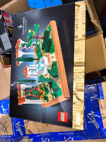 LEGO Fountain Garden Set - Beautiful Building Toy