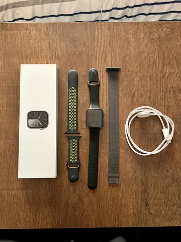 Apple watch series 9 45mm GPS + Cellular