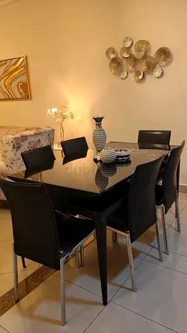 Dinning table