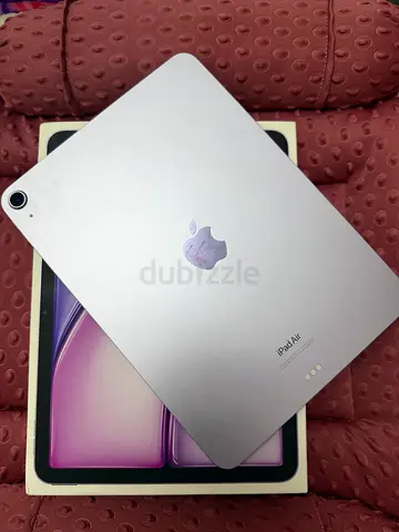 For Sale: iPad Air 11-inch (M2) – 128GB – Wi-Fi (Excellent Condition)