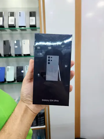 Samsung Galaxy S24 Ultra 256GB Box Packed