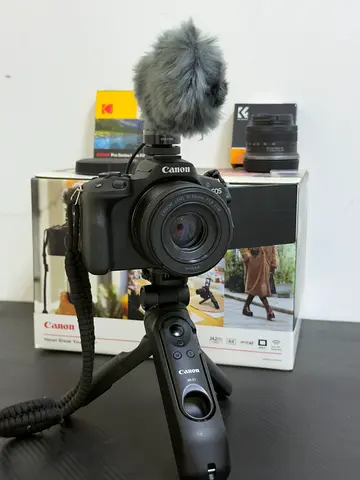 Canon eos R50 camera with 50mm F1.8,18-45mm F4.5-6.3 Bundle with Accessories only 5 months use