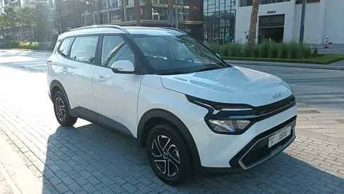 2023 Kia Carens - 2 keys - 1 Owner - No accidents - Original KM