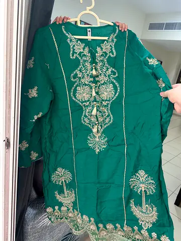 Beautiful Green Embroidered Dress Pakistani 3 piece semi formal large size