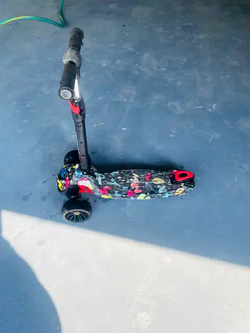 Kids scooter