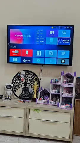 Videocon 48 inch TV Stylish Entertainment Center with Smart TV and  wall stand