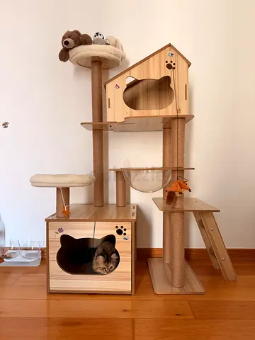 Wooden Cat Tower / Cat Tree With House and Scratching Post