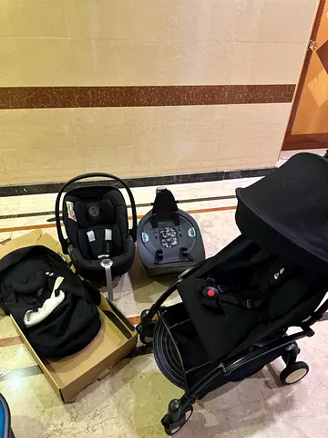 Full set yoyo stroller with newborn pack and cybex cloud car seat with isofix base