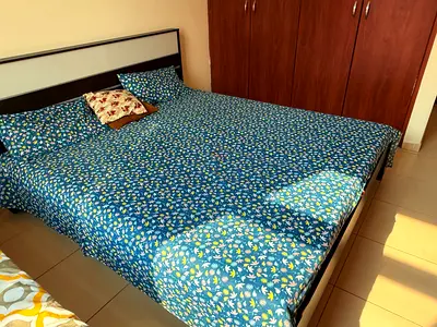 Queen size bed