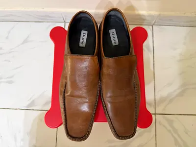 Dune Leather Slip On - Brown - Size US 8