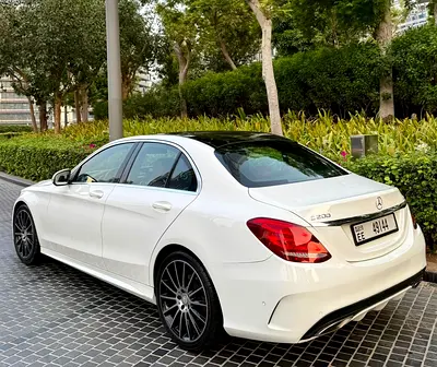 BEAUTIFUL MERCEDES C200 “” FULL OPTIONS  GCC “”  TAMPERED MILEAGE “” AMAZING CONDITION