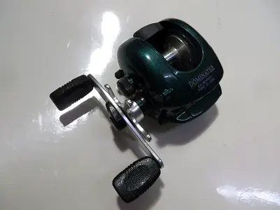 BAITCASTING FISHING REEL-NEW