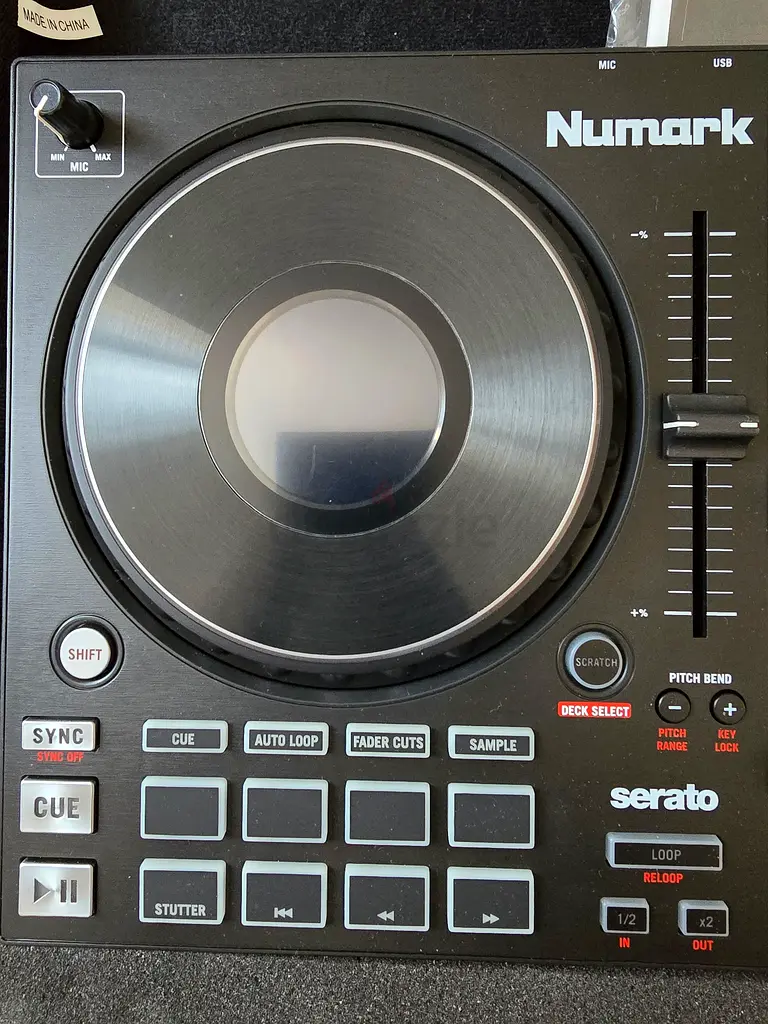 Numark Mixtrack Platinum FX | dubizzle Abu Dhabi