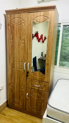 2 door wardrobe